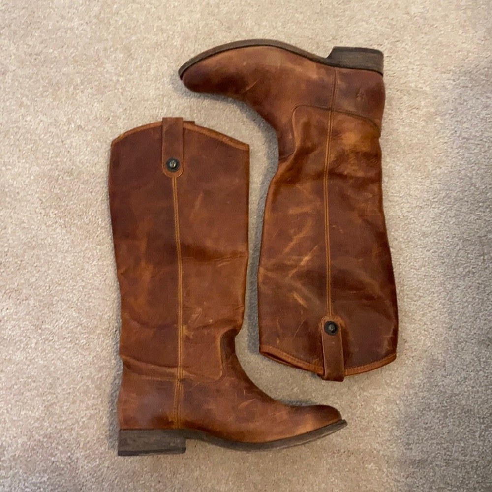 FRYE melissa button boots. size 7.5. in box.